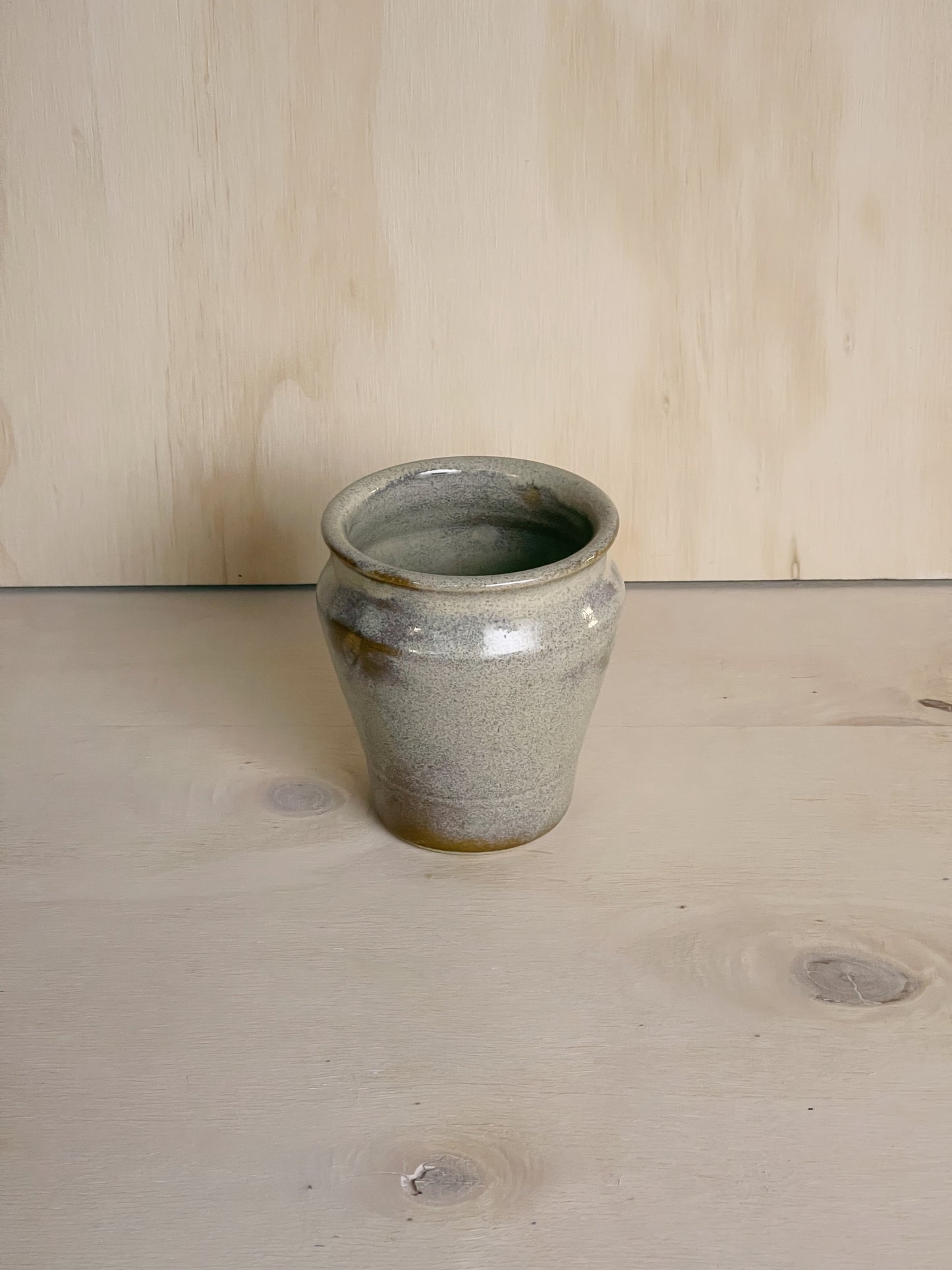 Small Vase in Grain