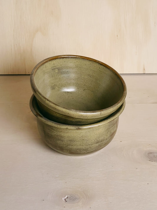 Bowl in Olive